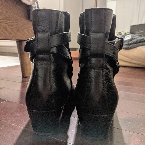 AUTHENTIC YSL Black Wyatt Jodhpur Boots - Picture 8 of 15